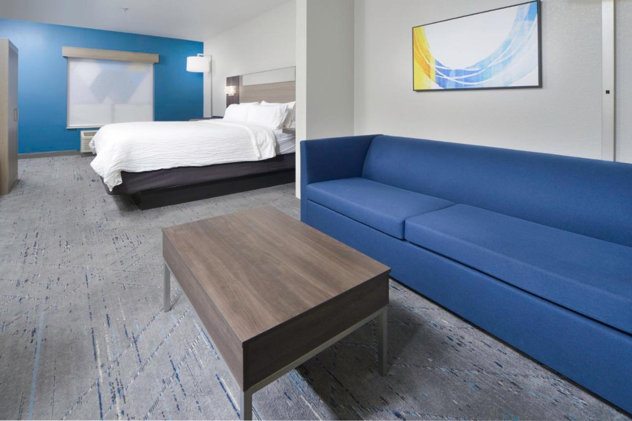 Holiday Inn Express Conway By Ihg Екстериор снимка