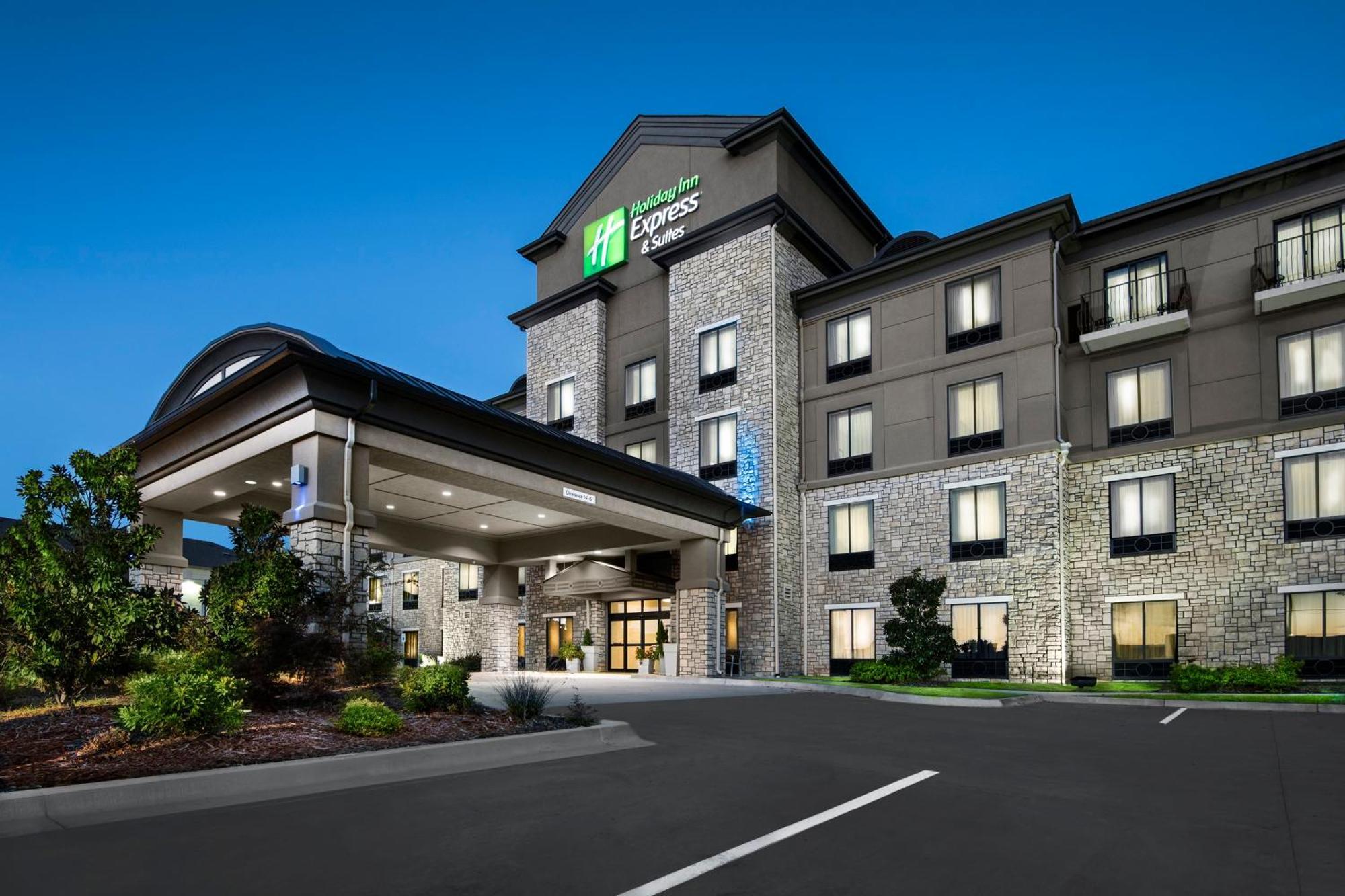 Holiday Inn Express Conway By Ihg Екстериор снимка