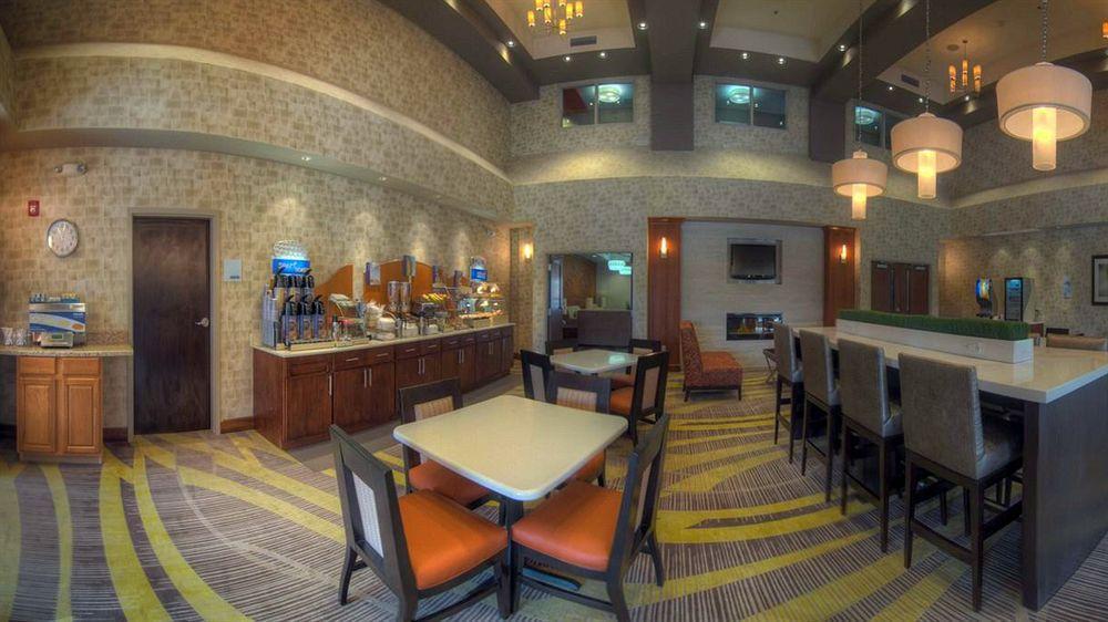 Holiday Inn Express Conway By Ihg Екстериор снимка
