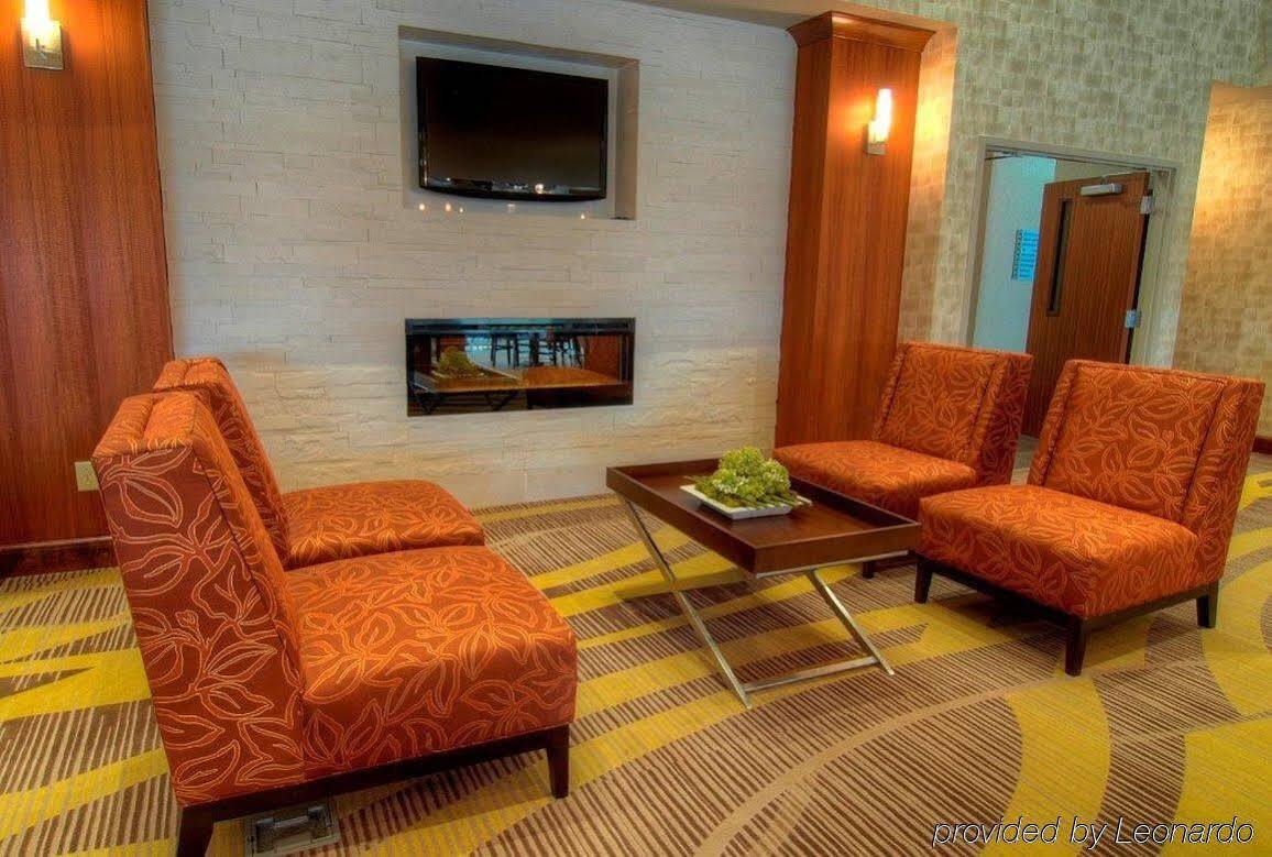 Holiday Inn Express Conway By Ihg Екстериор снимка